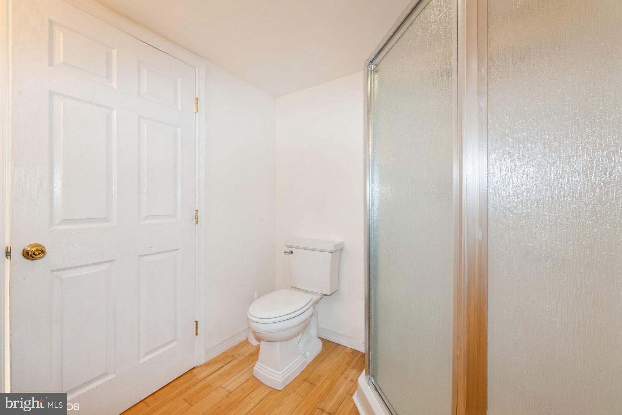 26421 Mariners Road Crisfield, MD 21817 - Photo 17 of 34 first floor bath