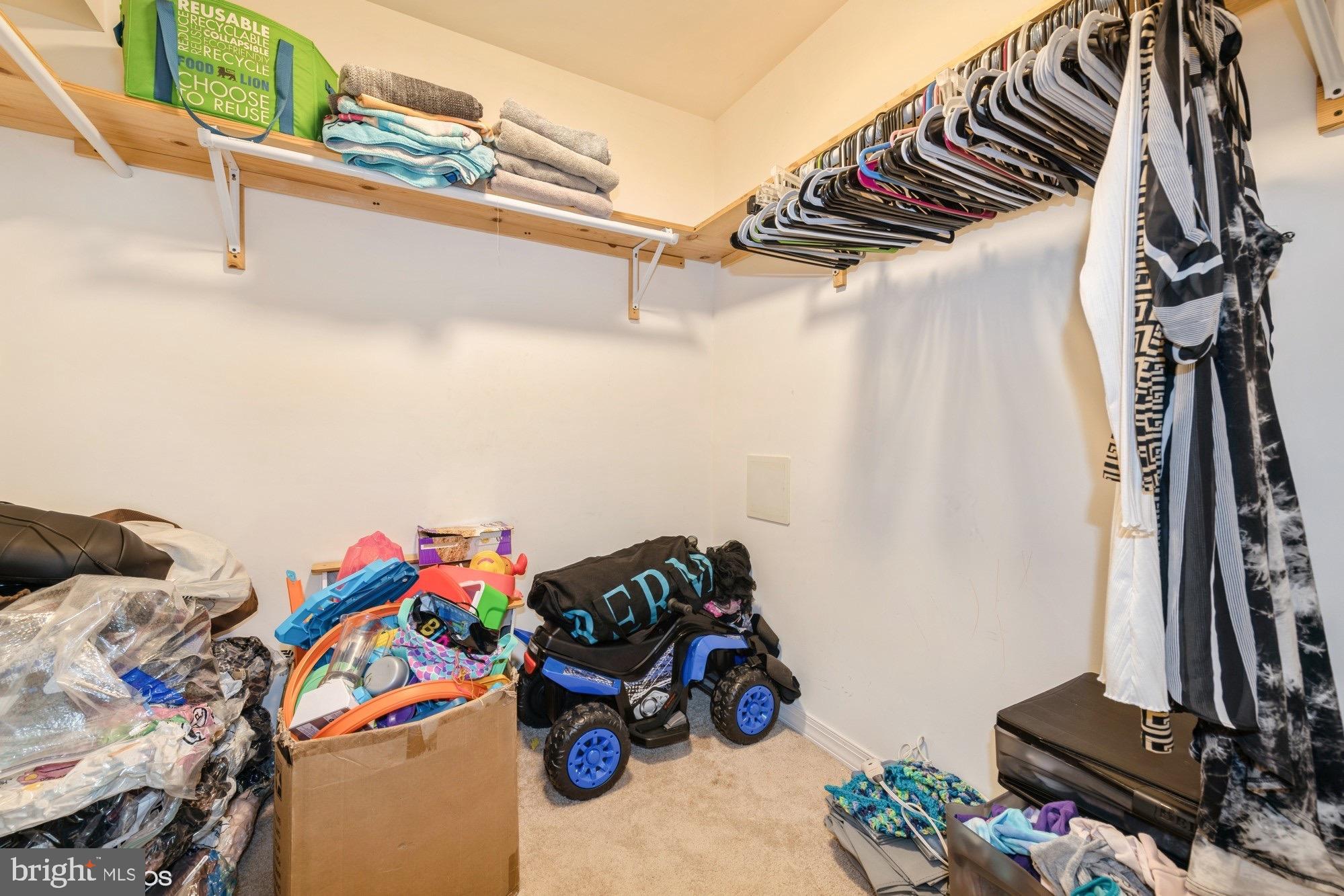 26421 Mariners Road Crisfield, MD 21817 - Photo 27 of 34 primary walk in closet