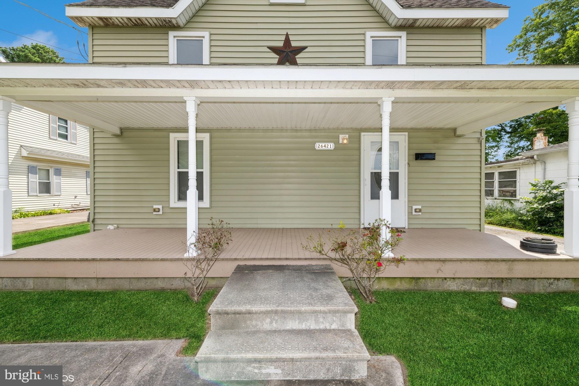 26421 Mariners Road Crisfield, MD 21817 - Photo 32 of 34 front porch