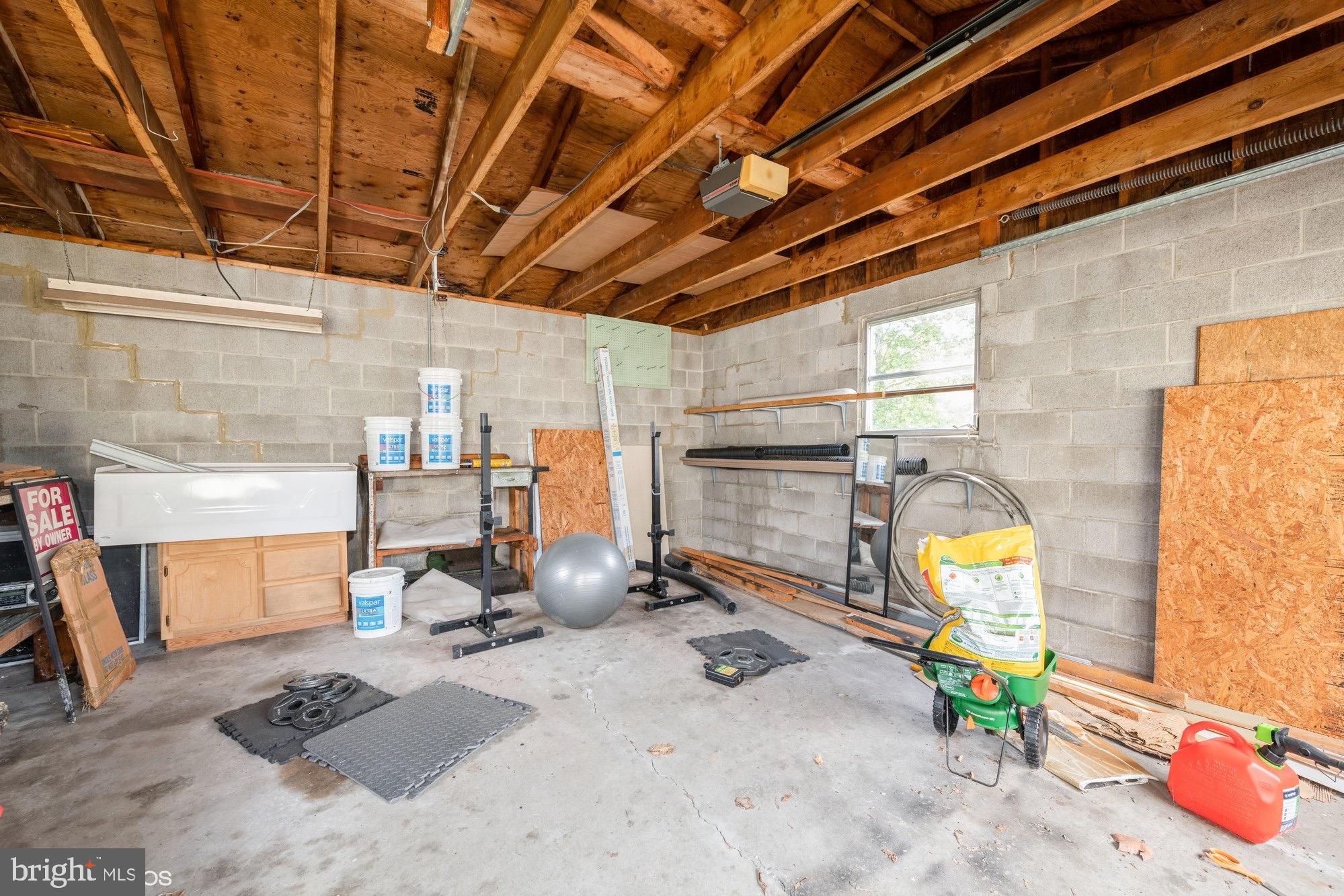 26421 Mariners Road Crisfield, MD 21817 - Photo 34 of 34 interior garage