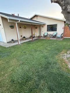 a front view of house with yard