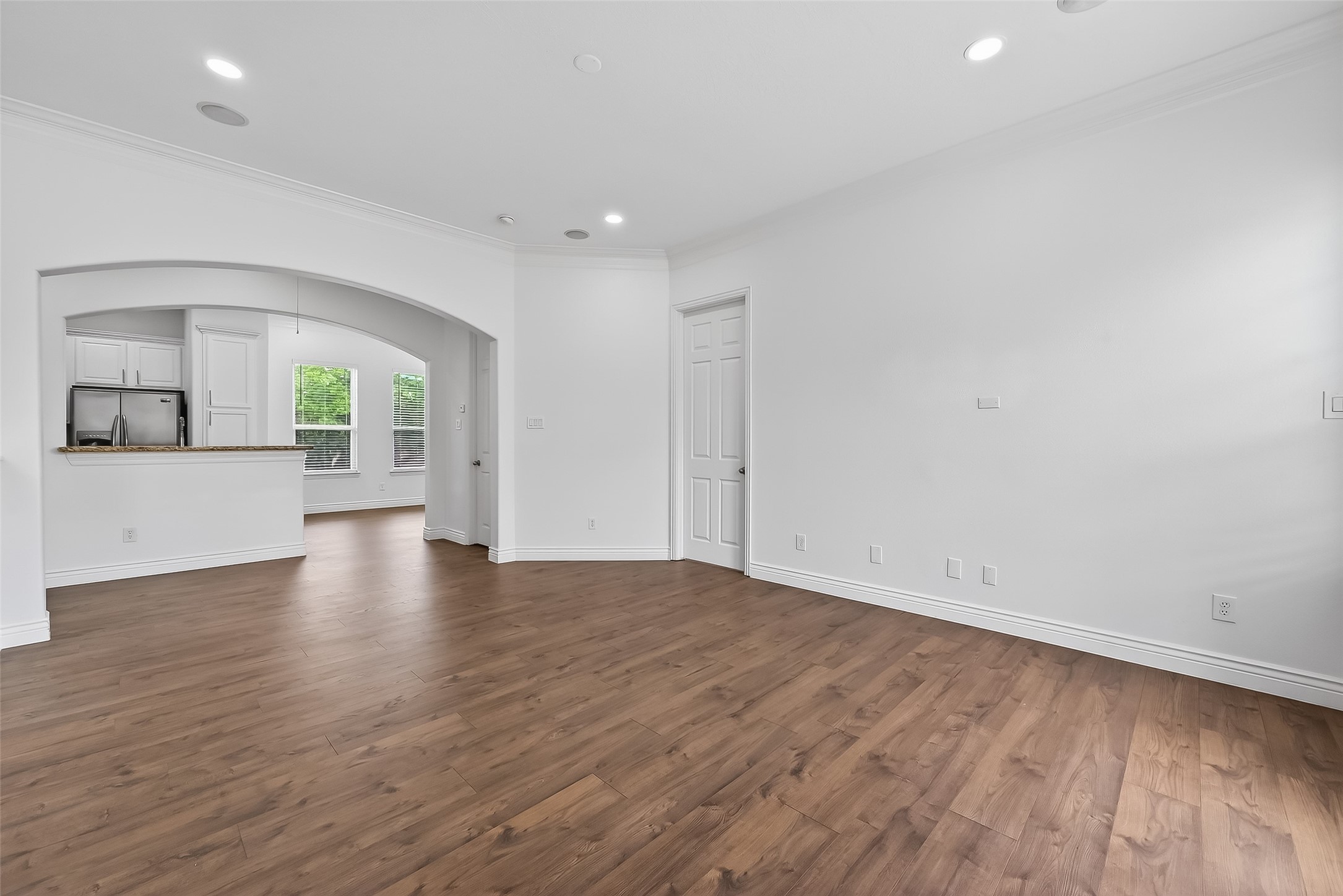 5919 Turtle Beach Lane Houston, TX 77036 - Photo 9 of 47