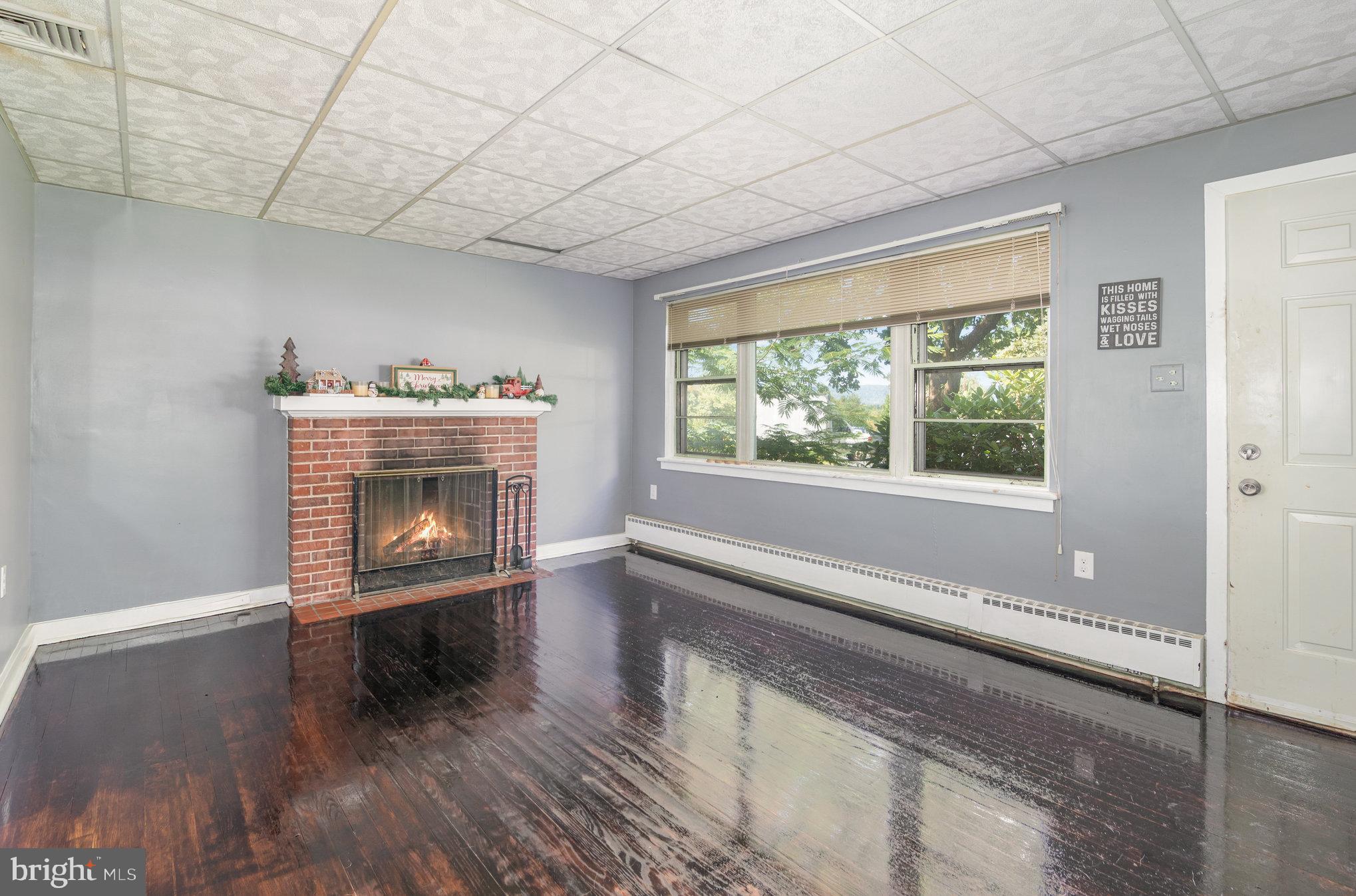 408 Clinton Road Harrisburg, PA 17109 - Photo 7 of 26