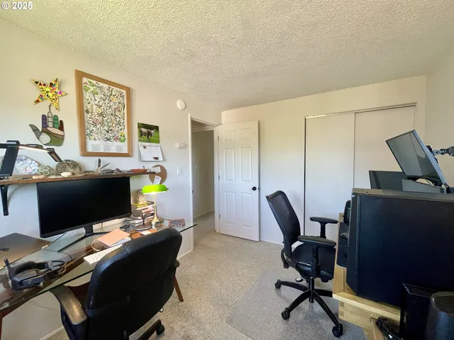 $419,000 | 3851 Edgewood Drive, North Bend, OR 97459