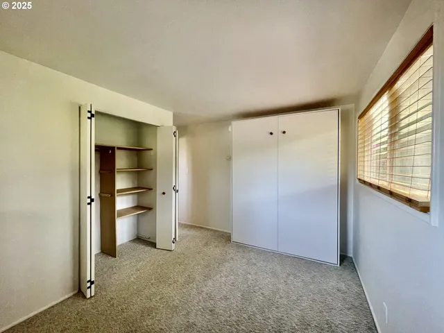 $419,000 | 3851 Edgewood Drive, North Bend, OR 97459