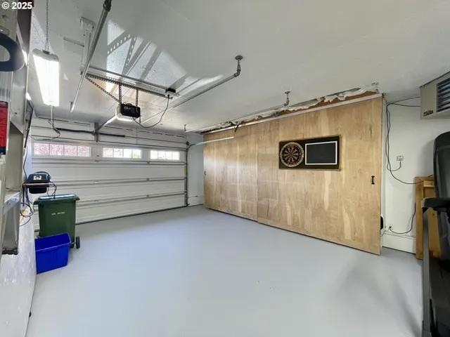 $419,000 | 3851 Edgewood Drive, North Bend, OR 97459