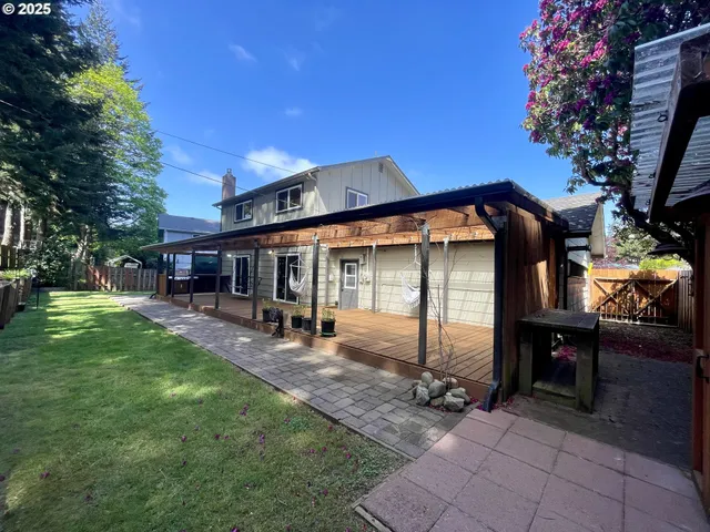 $419,000 | 3851 Edgewood Drive, North Bend, OR 97459