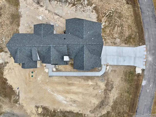 a view of a bathroom