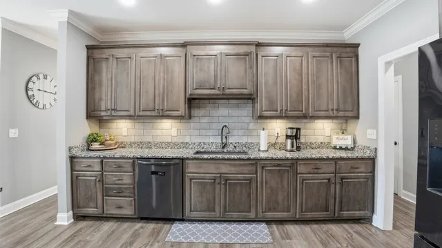 $895,000 | 667 Pete Sain Road, Manchester, TN 37355