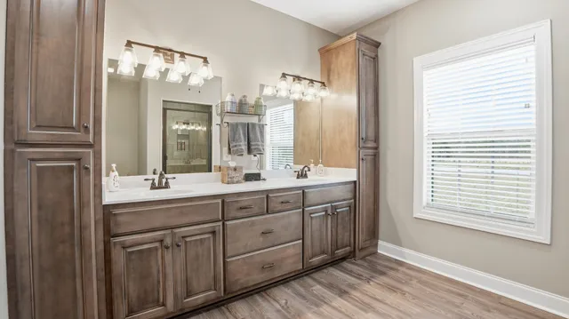 $895,000 | 667 Pete Sain Road, Manchester, TN 37355