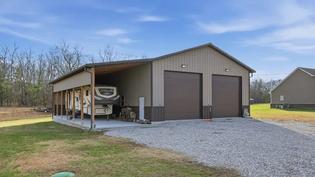 $895,000 | 667 Pete Sain Road, Manchester, TN 37355
