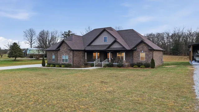 $895,000 | 667 Pete Sain Road, Manchester, TN 37355