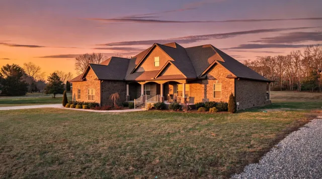 $895,000 | 667 Pete Sain Road, Manchester, TN 37355
