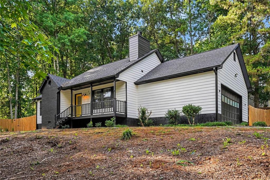 75 Contour Drive Stockbridge, GA 30281 - Photo 3 of 35