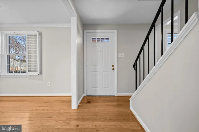 $3,800 | 7819 Freehollow Drive, Falls Church, VA 22042