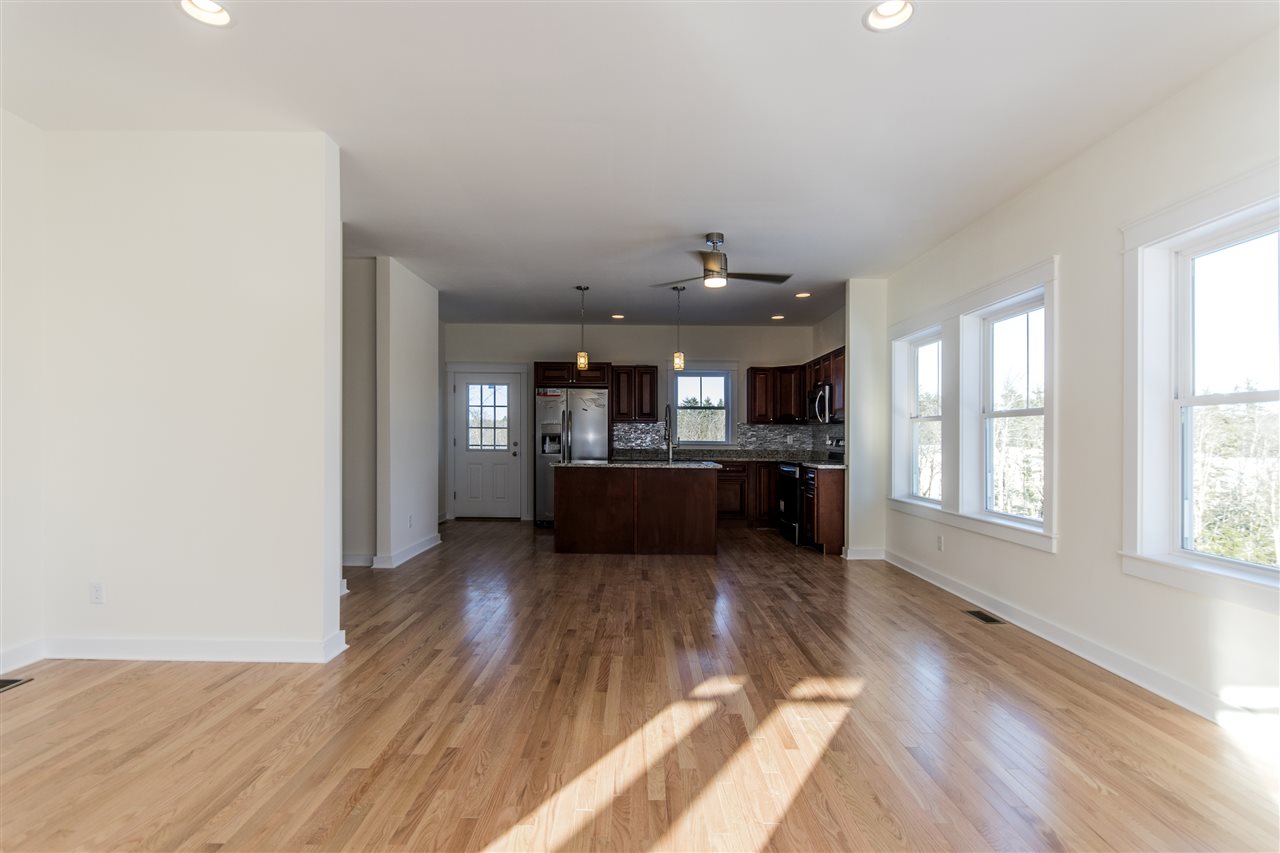 101 Fillmore Boulevard Rochester, NH 03867 - Photo 16 of 40