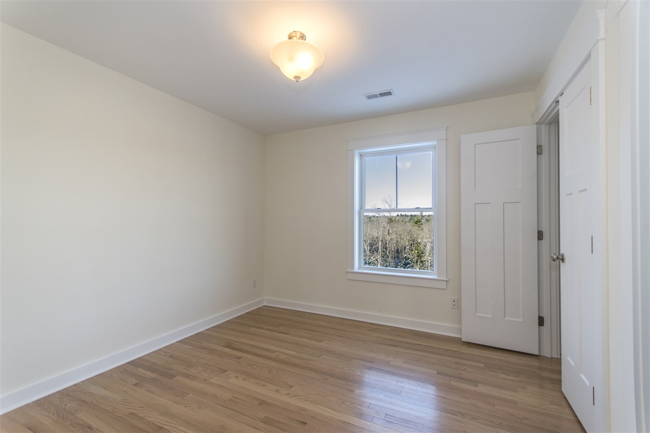 101 Fillmore Boulevard Rochester, NH 03867 - Photo 19 of 40