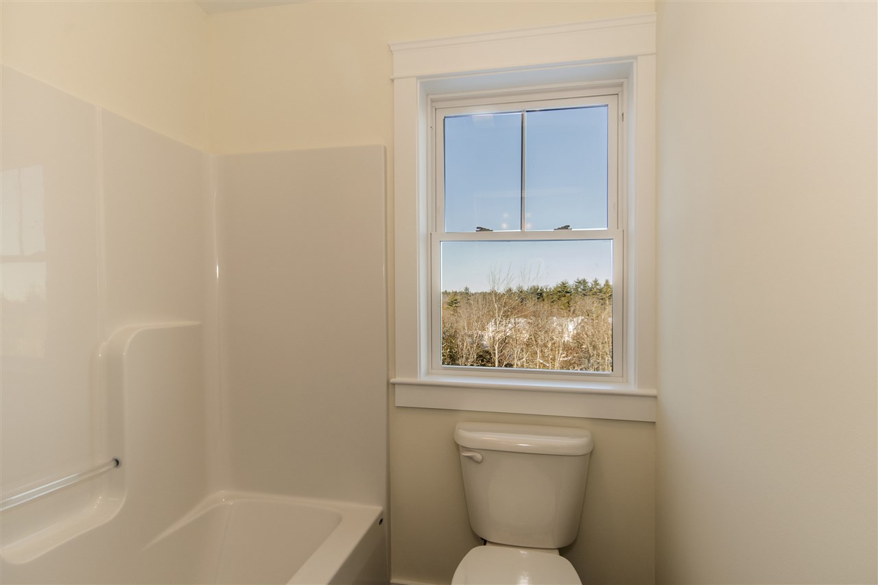 101 Fillmore Boulevard Rochester, NH 03867 - Photo 22 of 40