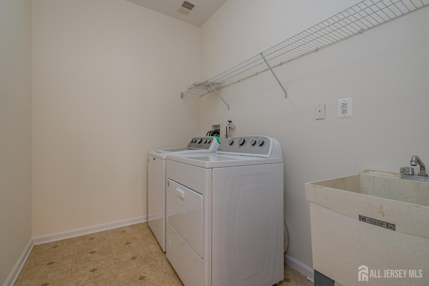 71 Manley Road Pennington, NJ 08534 - Photo 18 of 28