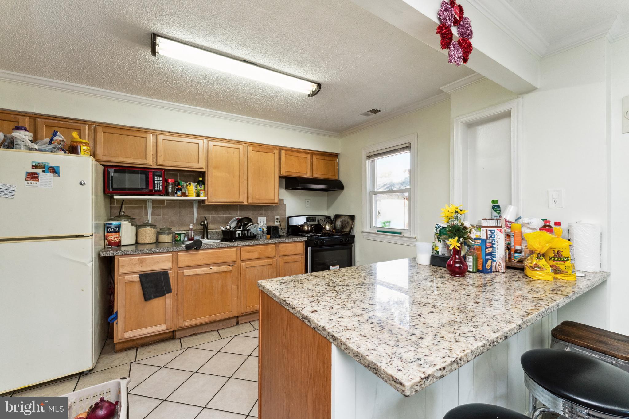 8502 Adelphi Road Adelphi, MD 20783 - Photo 11 of 48