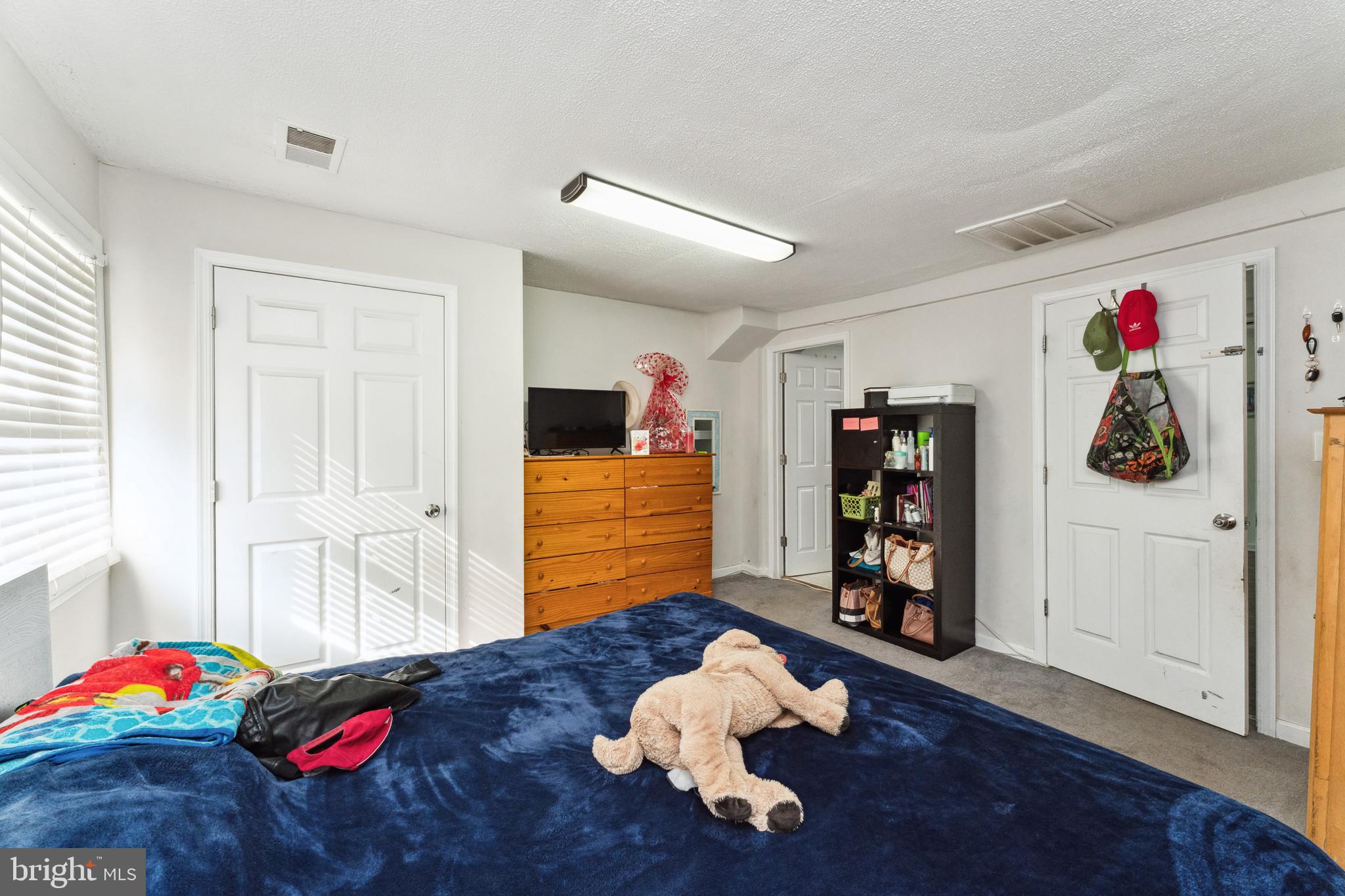 8502 Adelphi Road Adelphi, MD 20783 - Photo 22 of 48