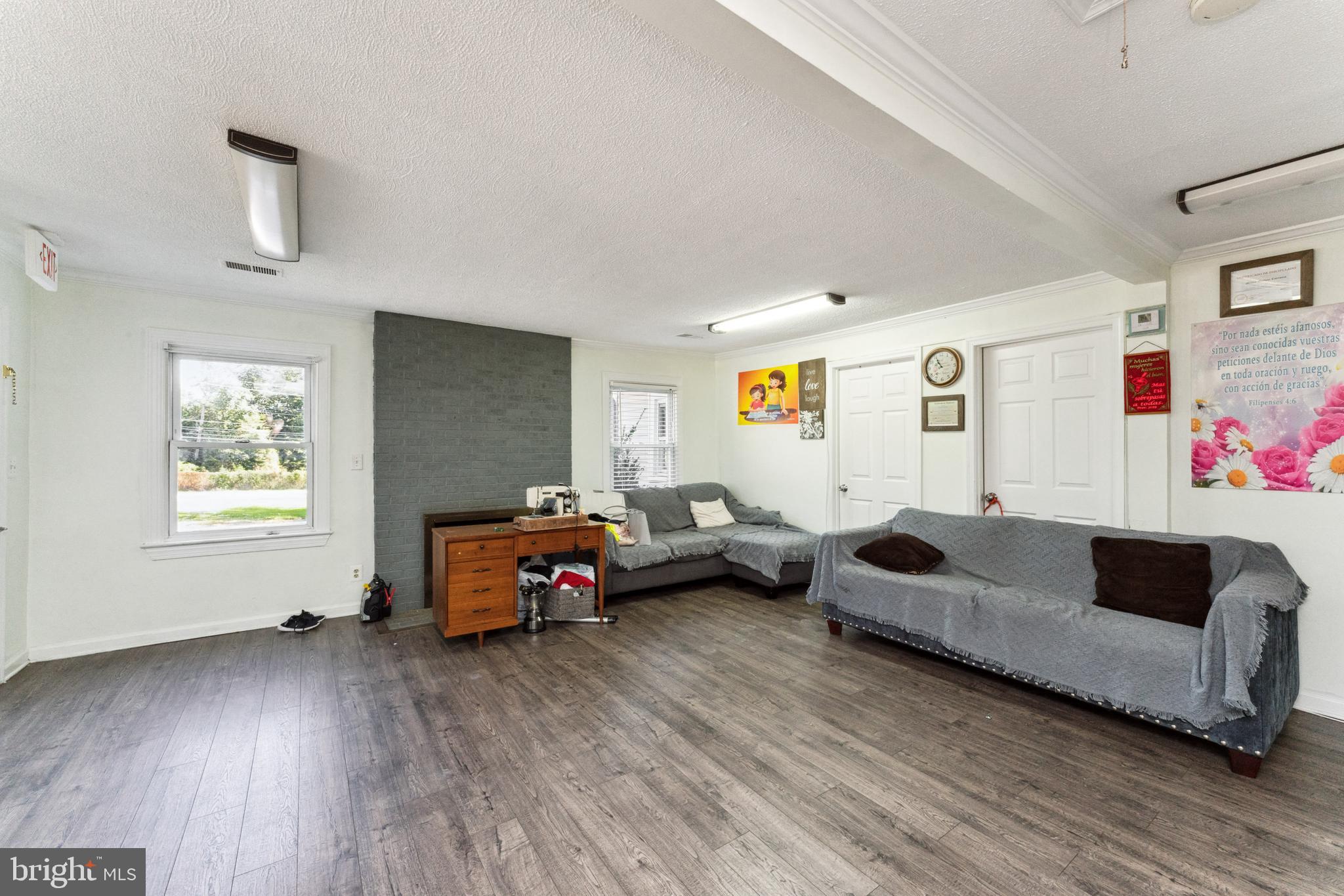 8502 Adelphi Road Adelphi, MD 20783 - Photo 6 of 48