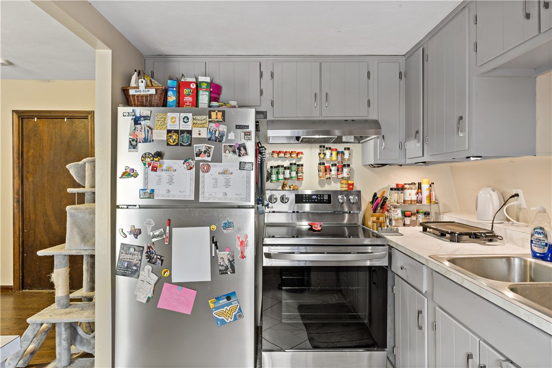 4 Fish Road Tiverton, RI 02878 - Photo 20 of 37