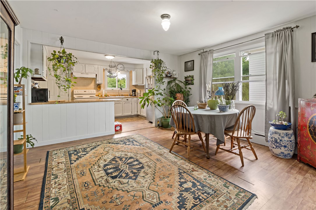 4 Fish Road Tiverton, RI 02878 - Photo 33 of 37