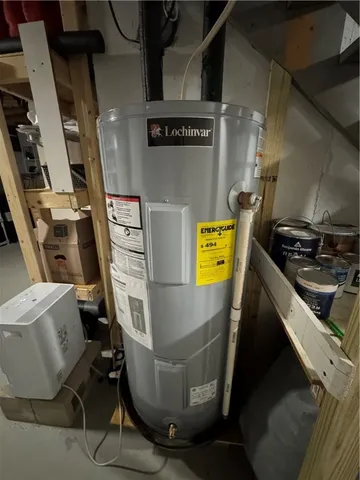 $399,900 | 18 Palmer Circle, Hopkinton, RI 02832