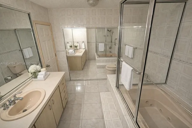 $535,000 | 3241 Northwest 40th Street, Lauderdale Lakes, FL 33309