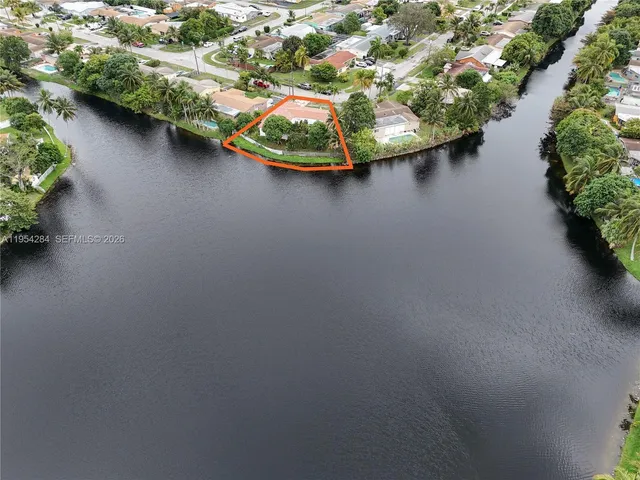 $535,000 | 3241 Northwest 40th Street, Lauderdale Lakes, FL 33309