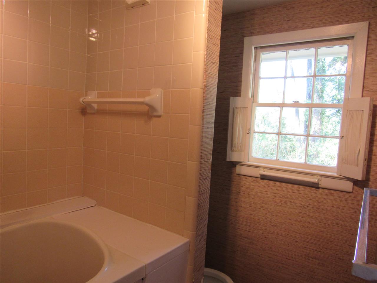 1922 Sharon Road Tallahassee, FL 32303 - Photo 14 of 32