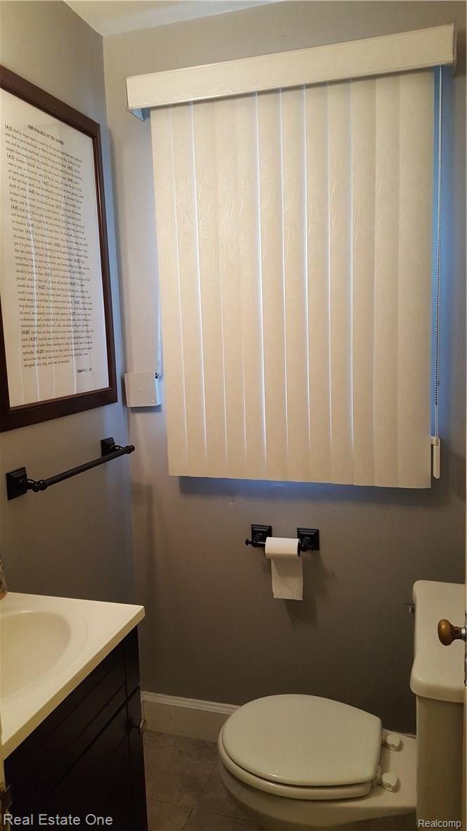 14812 Greenview Road Detroit, MI 48223 - Photo 5 of 6 20180716_164943.jpg