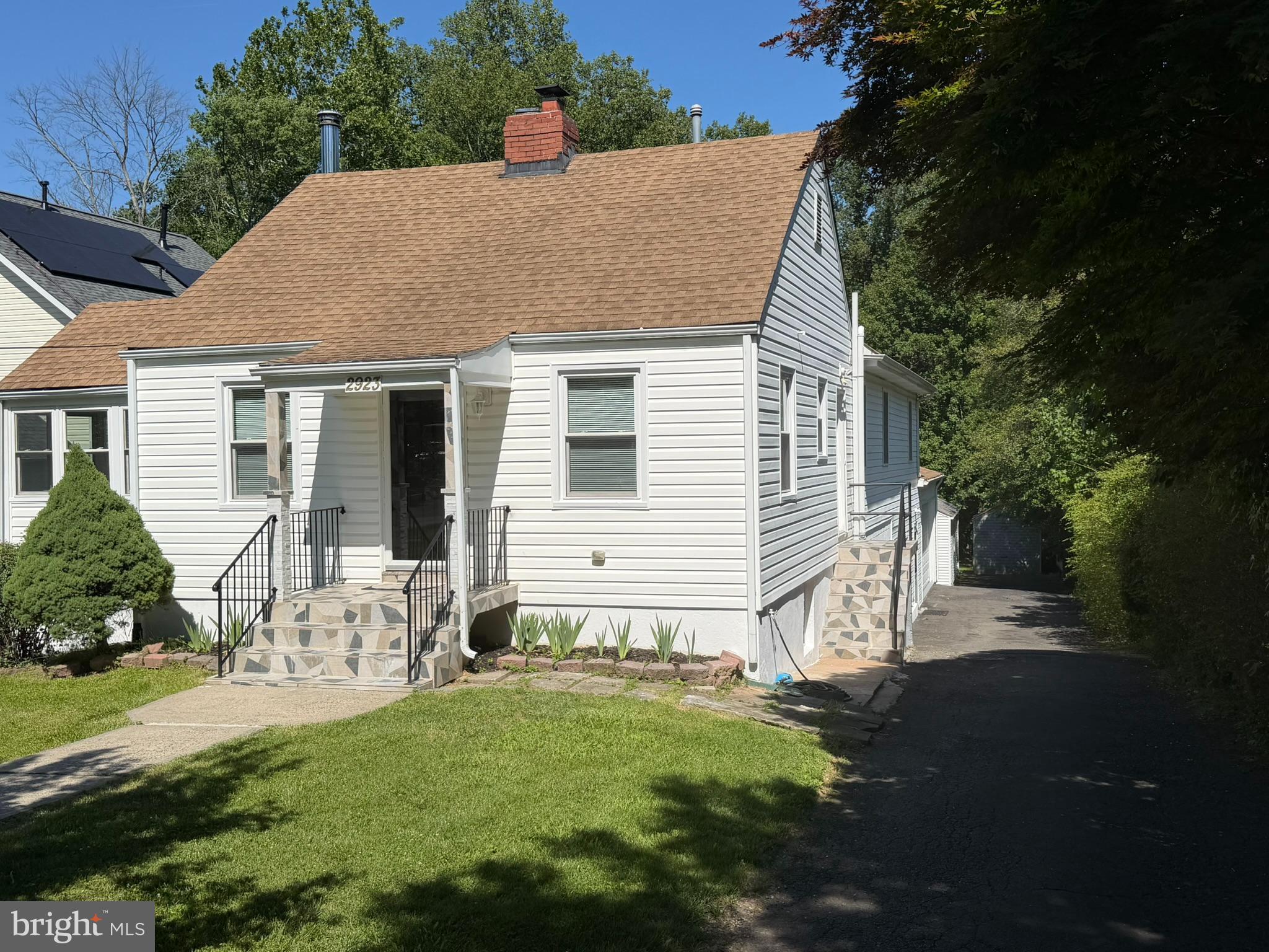 2923 Fairhill Road Fairfax, VA 22031 - Photo 1 of 63