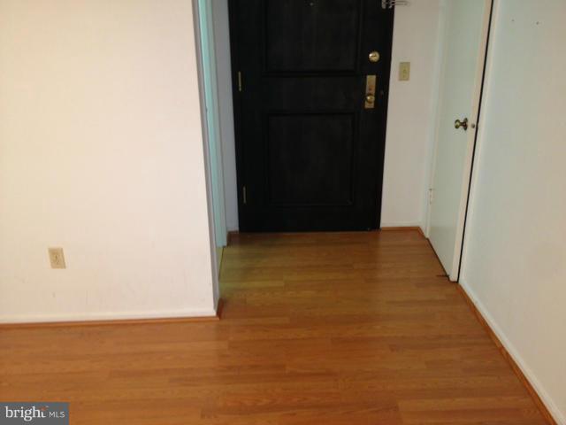 6101 Edsall Road, Unit 310 Alexandria, VA 22304 - Photo 2 of 10 Interior (General)