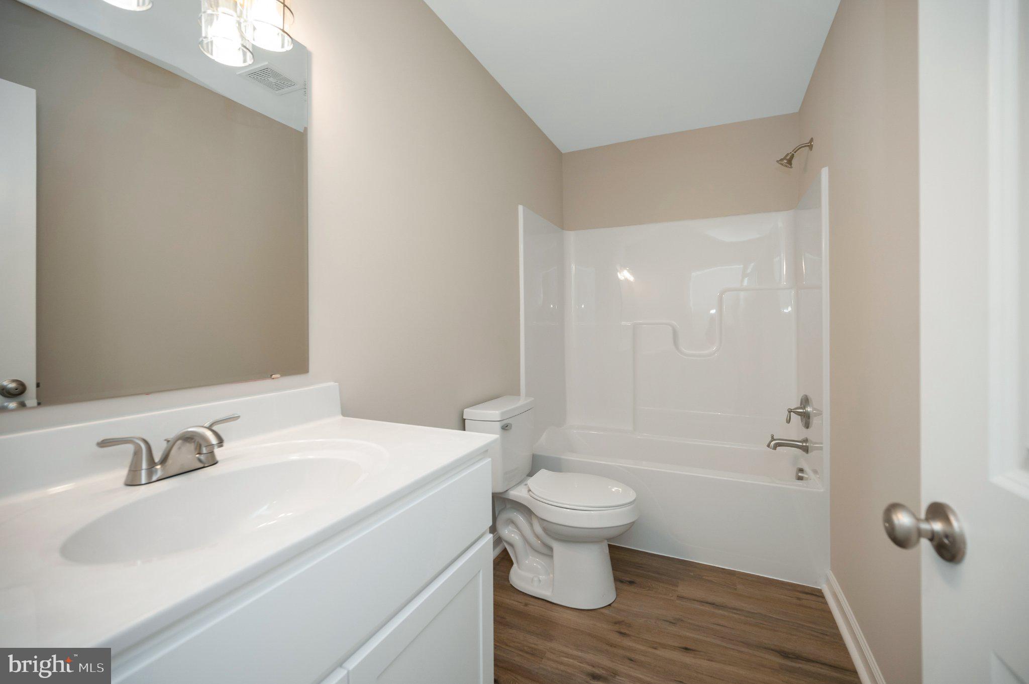 28150 Tatum Road Unionville, VA 22567 - Photo 24 of 28 Modern bathroom with sleek finishes.