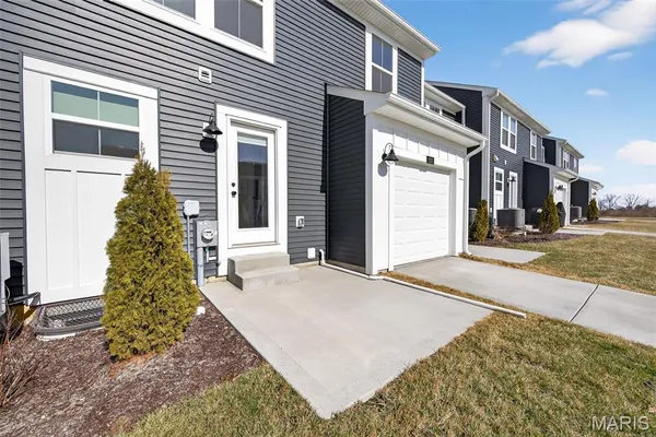 $335,000 | 210 Newal Way, O'Fallon, MO 63368