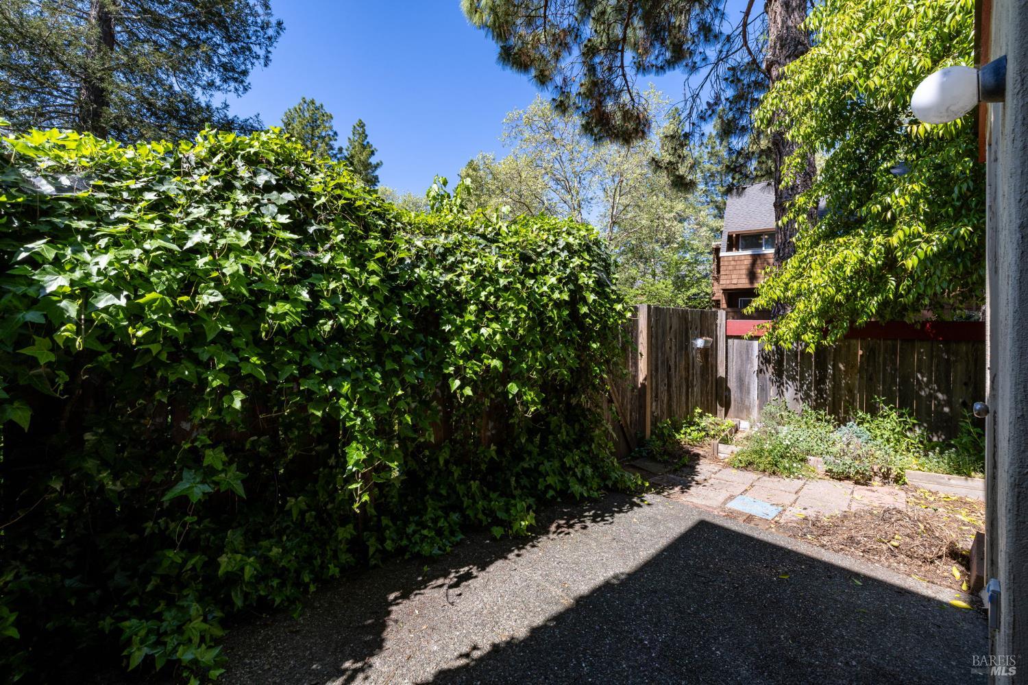 59 Redwood Court Santa Rosa, CA 95409 - Photo 27 of 40