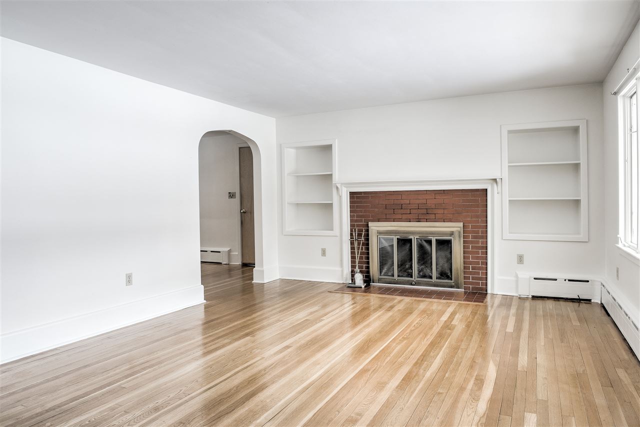 31 Robbins Road Keene, NH 03431 - Photo 4 of 25