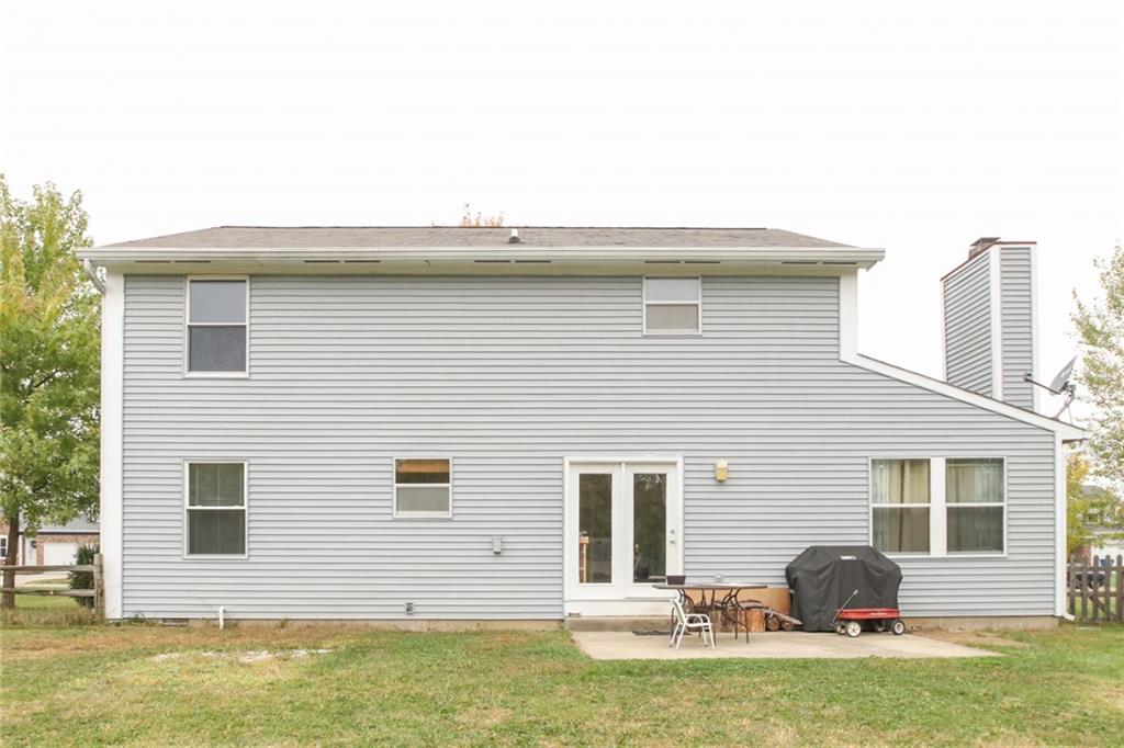 8365 Castle Ridge Lane Indianapolis, IN 46256 - Photo 18 of 22 Gallery Image 18
