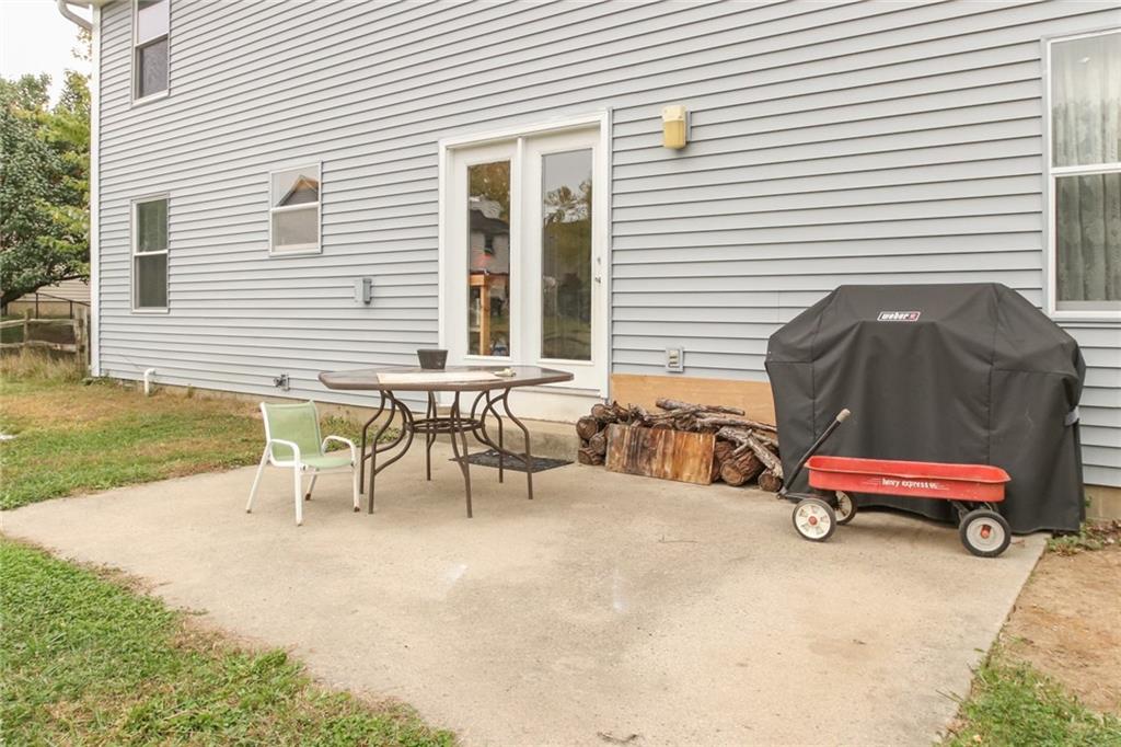 8365 Castle Ridge Lane Indianapolis, IN 46256 - Photo 19 of 22 Gallery Image 19