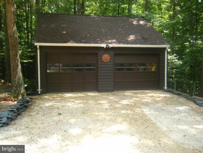 4732 Wilkerson Road Brandywine, MD 20613 - Photo 18 of 18 Garage 1