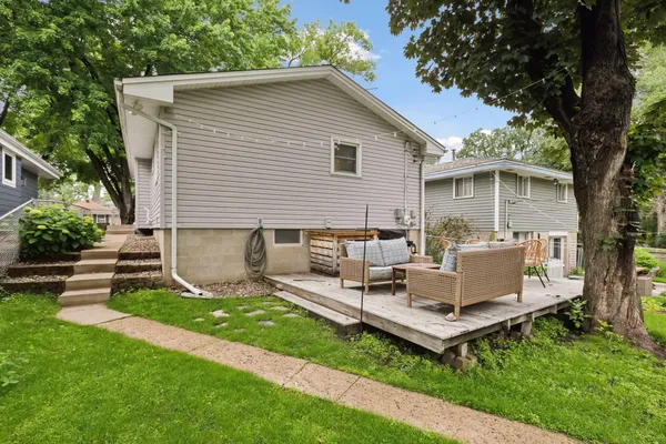 $3,250 | 4237 Ottawa Avenue South, Minneapolis, MN 55416