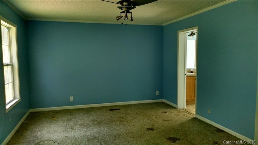 25 Reed Road Fairview, NC 28730 - Photo 12 of 13 Gallery Image 12