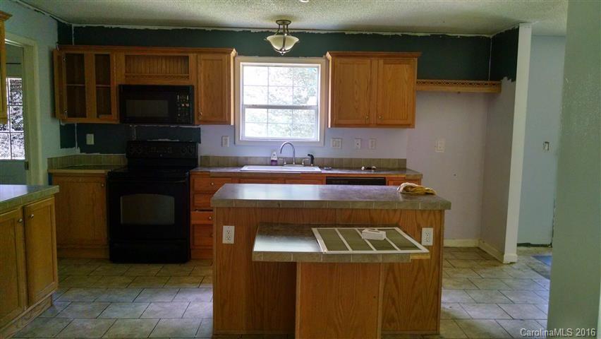 25 Reed Road Fairview, NC 28730 - Photo 8 of 13 Gallery Image 8