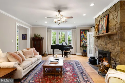 $2,195,000 | 7032 Wilson Lane, Bethesda, MD 20817