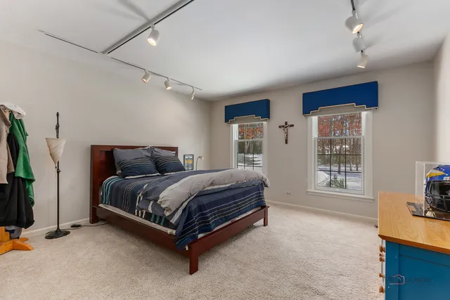 $1,599,000 | 501 Rockefeller Road, Lake Forest, IL 60045