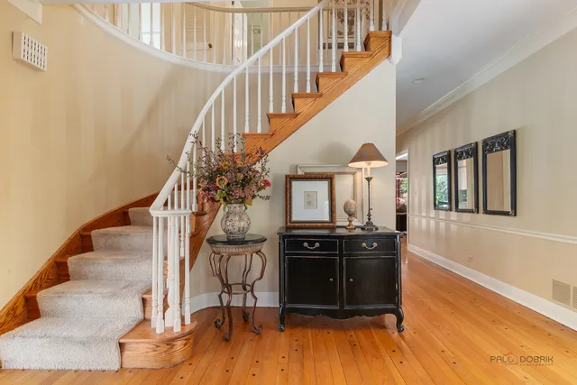 $1,599,000 | 501 Rockefeller Road, Lake Forest, IL 60045