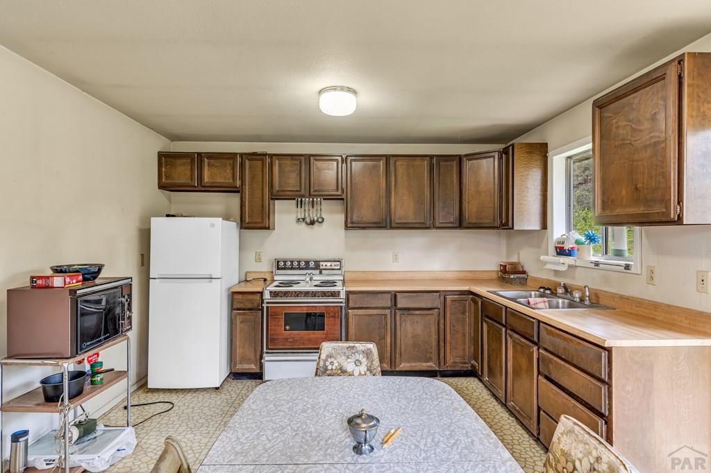 8155 Birch Drive Rye, CO 81069 - Photo 8 of 35 Gallery Image 8