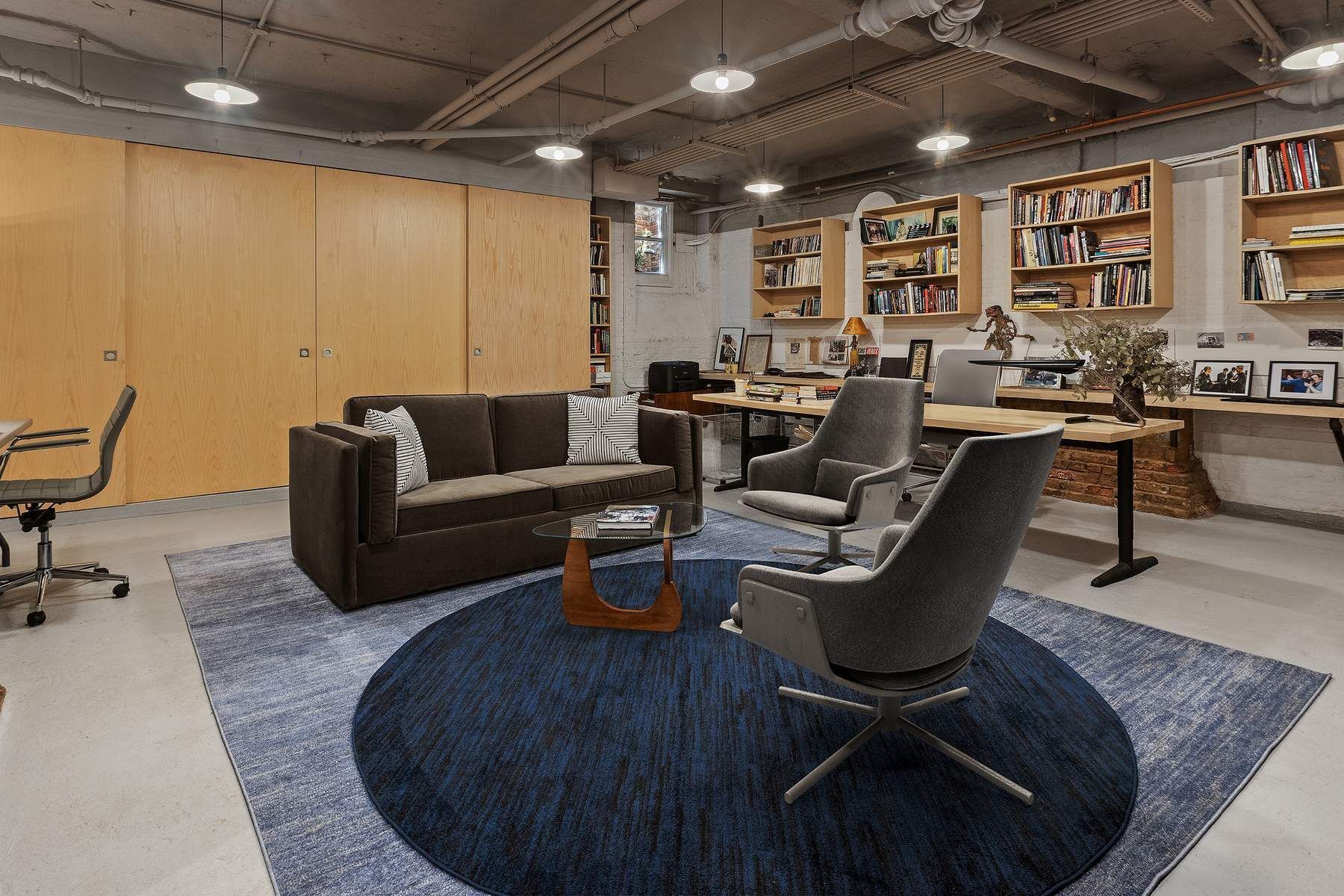4 Staple Street Manhattan, NY 10013 - Photo 24 of 29 a media room with lots of chairs and a projector